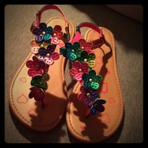 Like new sandals